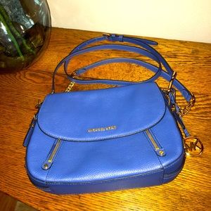 Authentic Michael Kors Bedford Pebble Shoulder Bag